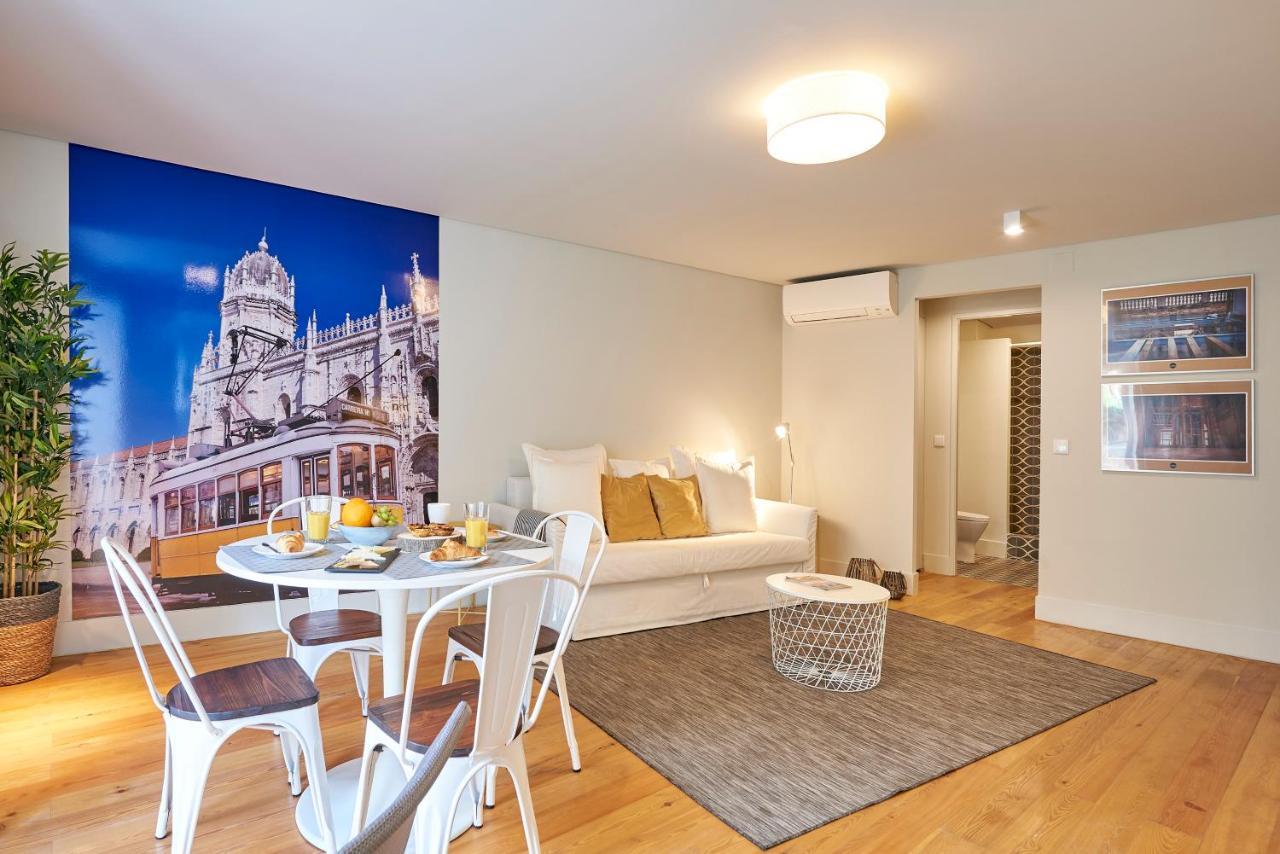 Modern Apartment Bica Dos Olhos Lisbon Room photo