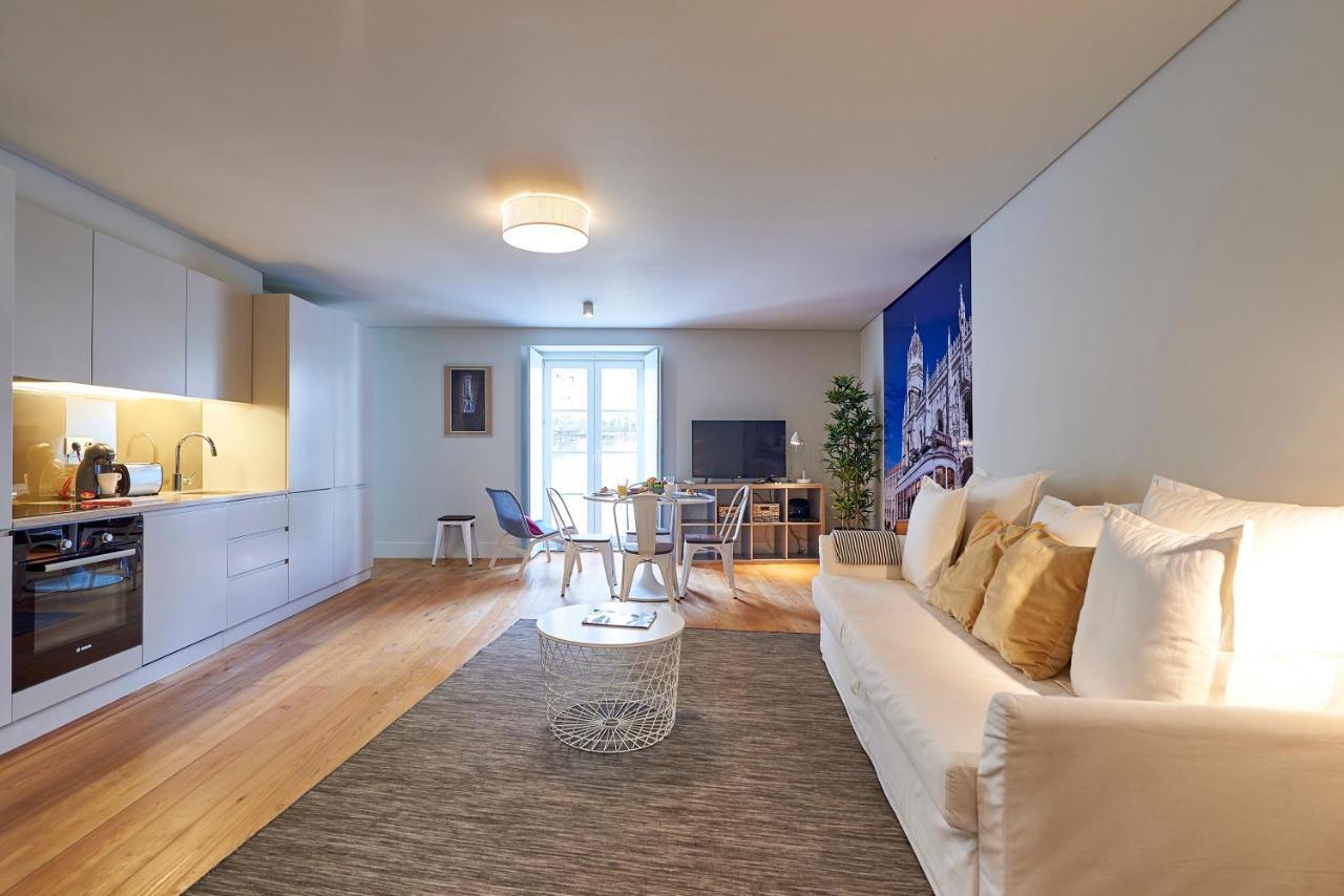 Modern Apartment Bica Dos Olhos Lisbon Room photo